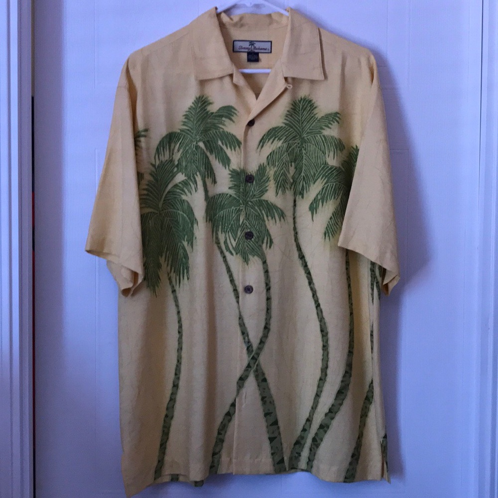 TOMMY BAHAMA